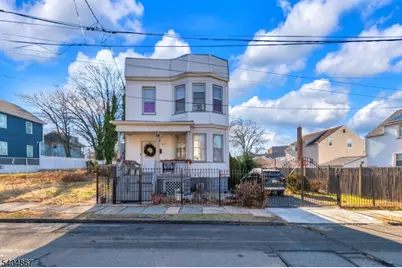 125 Berkshire Pl, Irvington, NJ 07111 - Photo 1