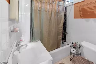 125 Berkshire Pl, Irvington, NJ 07111 - Photo 7