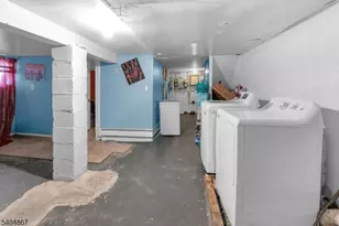 125 Berkshire Pl, Irvington, NJ 07111 - Photo 15