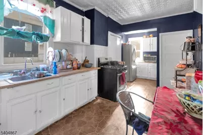 125 Berkshire Pl, Irvington, NJ 07111 - Photo 5