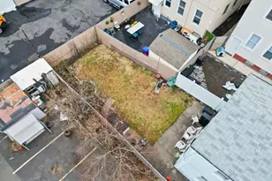 109 Orchard St, Elizabeth, NJ 07208 - Photo 35