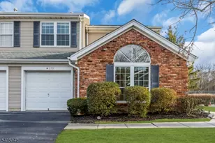 279 Haven Way, Franklin Township, NJ 08873 - Photo 3