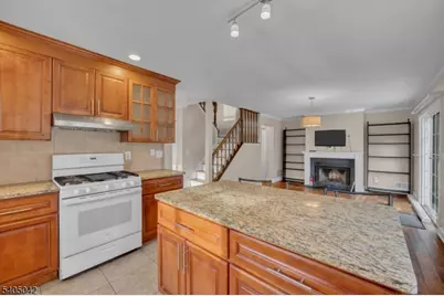 279 Haven Way, Franklin Township, NJ 08873 - Photo 19