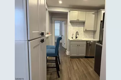 22 Chapman St, Bloomfield, NJ 07003 - Photo 7