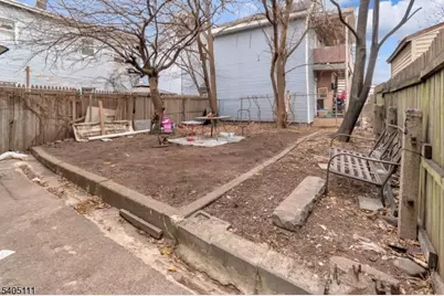 25 Oak St #25, Paterson, NJ 07501 - Photo 25