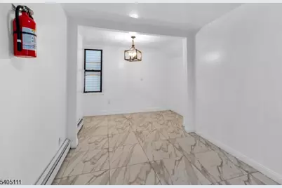 25 Oak St #25, Paterson, NJ 07501 - Photo 15