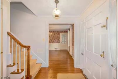 1 Gapview Rd, Millburn, NJ 07078 - Photo 5