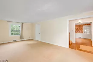 1 Gapview Rd, Millburn, NJ 07078 - Photo 7