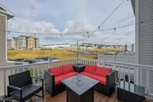 10 Dorchester Ln, East Hanover Township, NJ 07936 - Photo 9