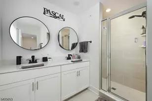 10 Dorchester Ln, East Hanover Township, NJ 07936 - Photo 13