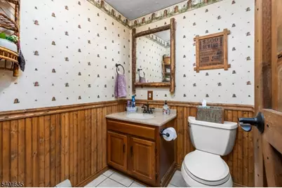 37 Ward Rd, Hardwick Township, NJ 07825 - Photo 13