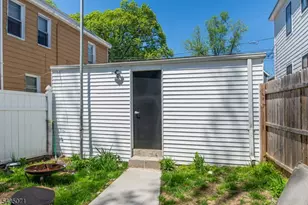 17 Mission St, Montclair, NJ 07042 - Photo 13