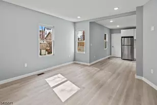 17 Mission St, Montclair, NJ 07042 - Photo 5