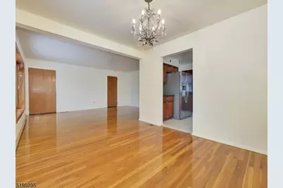 69 Rector St, Millburn, NJ 07041 - Photo 9