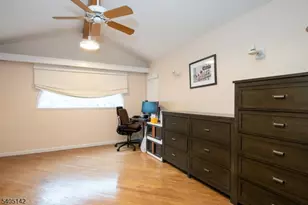 33 Stone Row Ln, Jefferson Township, NJ 07438 - Photo 29