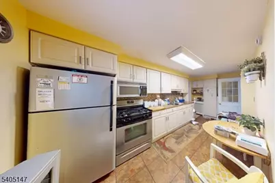 96 Rector Street, Millburn, NJ 07041 - Photo 17