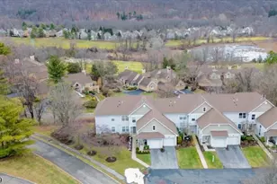 33 Eagles Nest Ln, Hardyston Township, NJ 07419 - Photo 1