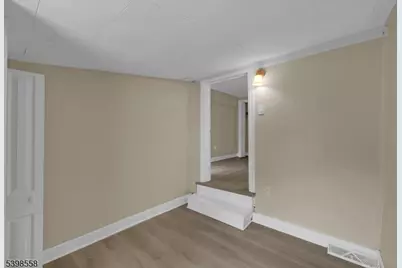 116 Mercer St #Left, Phillipsburg, NJ 08865 - Photo 17