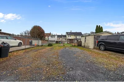 116 Mercer St #Left, Phillipsburg, NJ 08865 - Photo 27