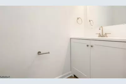 50 Sam Bonnell Dr, Union Township, NJ 08809 - Photo 17