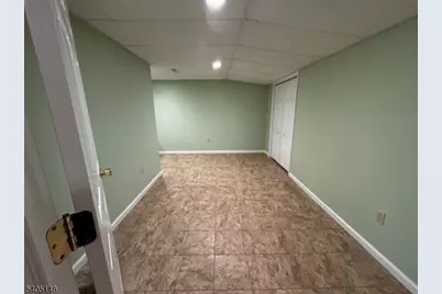 28 Old Fourth Dr, Jefferson Township, NJ 07438 - Photo 17