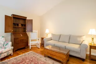 28 Old 4th Dr, Jefferson Township, NJ 07438 - Photo 11