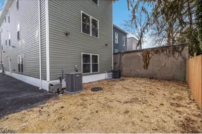 155 Linden Ave, Irvington, NJ 07111 - Photo 35