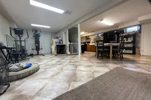 130 Valley View Rd, Hillside, NJ 07205 - Photo 15