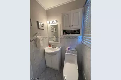 130 Valley View Rd, Hillside, NJ 07205 - Photo 33