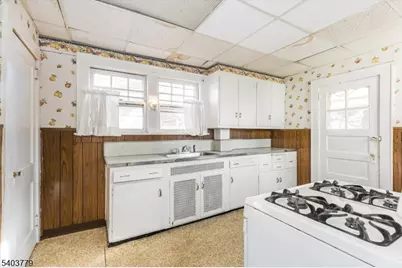 105 Midland Ave, Glen Ridge, NJ 07028 - Photo 15