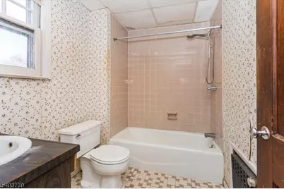 105 Midland Ave, Glen Ridge, NJ 07028 - Photo 17