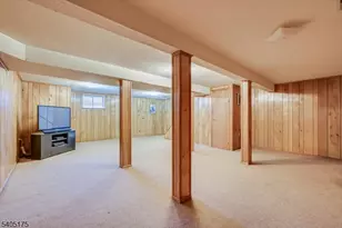 806 Robin Rd, Hillsborough Township, NJ 08844 - Photo 27