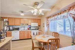 806 Robin Rd, Hillsborough Township, NJ 08844 - Photo 11