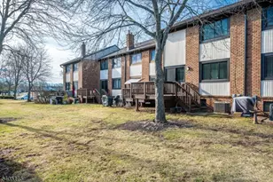 806 Robin Rd, Hillsborough Township, NJ 08844 - Photo 31