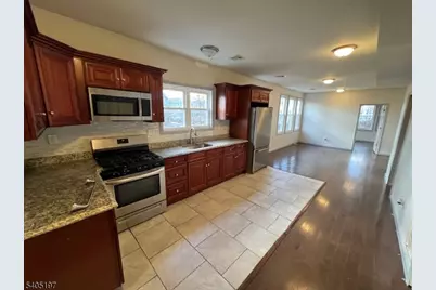 142 Sunset Ave #1, Newark, NJ 07106 - Photo 9