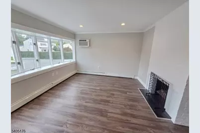 533 S Park Dr, Perth Amboy, NJ 08861 - Photo 3