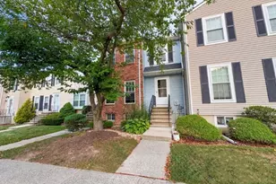 10 Mochen Ct, Sayreville, NJ 08872 - Photo 1