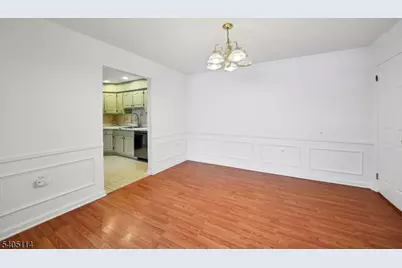 76 Farm Rd #E, Hillsborough Township, NJ 08844 - Photo 7