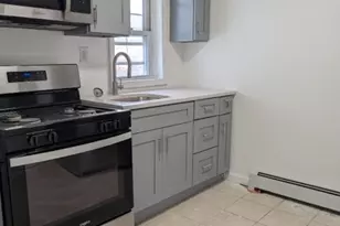 111 6th St, Elizabeth, NJ 07206 - Photo 3