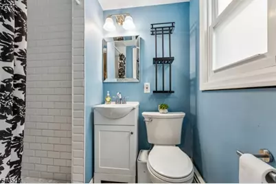 20 Toronto Ct, Maplewood, NJ 07040 - Photo 19