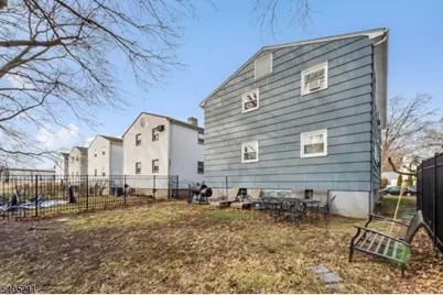 20 Toronto Ct, Maplewood, NJ 07040 - Photo 5