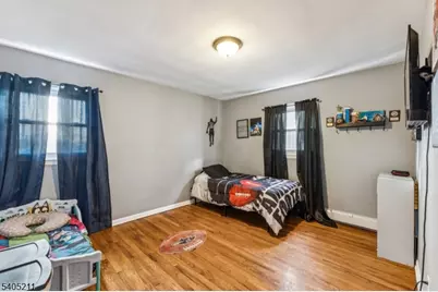 20 Toronto Ct, Maplewood, NJ 07040 - Photo 15