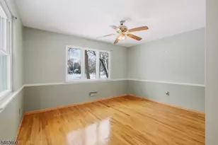 23 Cabot Ln, Kinnelon, NJ 07405 - Photo 9