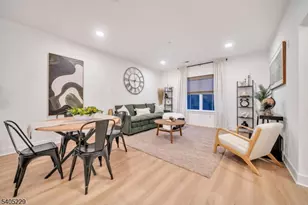 107 Encampment Ct, Montville Township, NJ 07082 - Photo 3