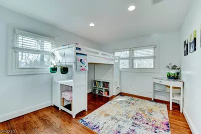 6 Elm Ave, Warren Township, NJ 07059 - Photo 15