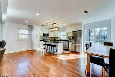 6 Elm Ave, Warren Township, NJ 07059 - Photo 5