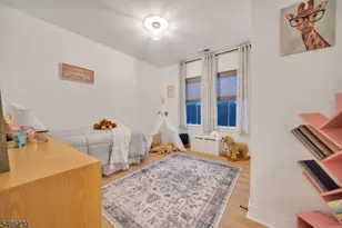 307 Encampment Ct, Montville Township, NJ 07082 - Photo 9