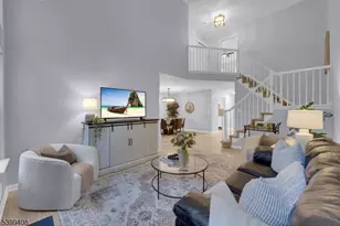 2303 Scarlett Dr, Washington Township, NJ 07853 - Photo 7