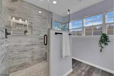 2303 Scarlett Dr, Washington Township, NJ 07853 - Photo 27