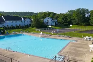 2303 Scarlett Dr, Washington Township, NJ 07853 - Photo 41